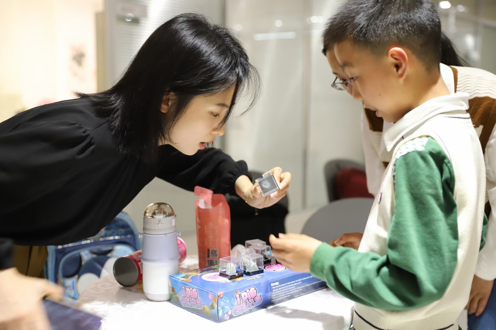 地(dì)球日(rì)科(kē)普活動 ---江南(nán)實驗小(xiǎo)學專場(chǎng)